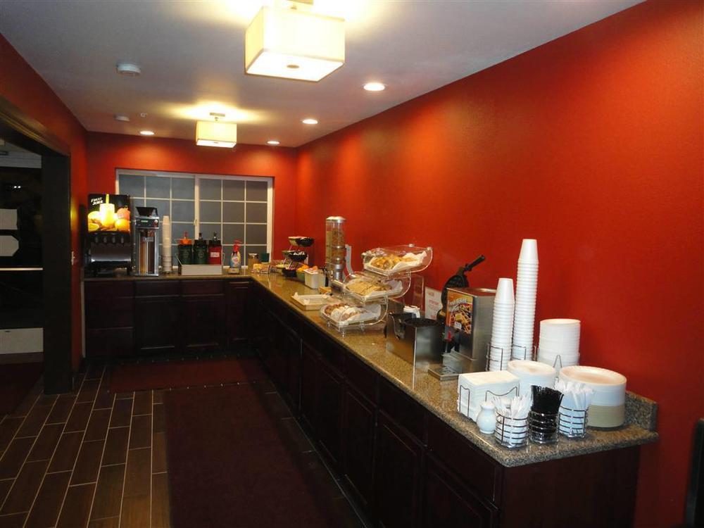 Red Lion Inn & Suites Kent - Seattle Area Restaurant photo